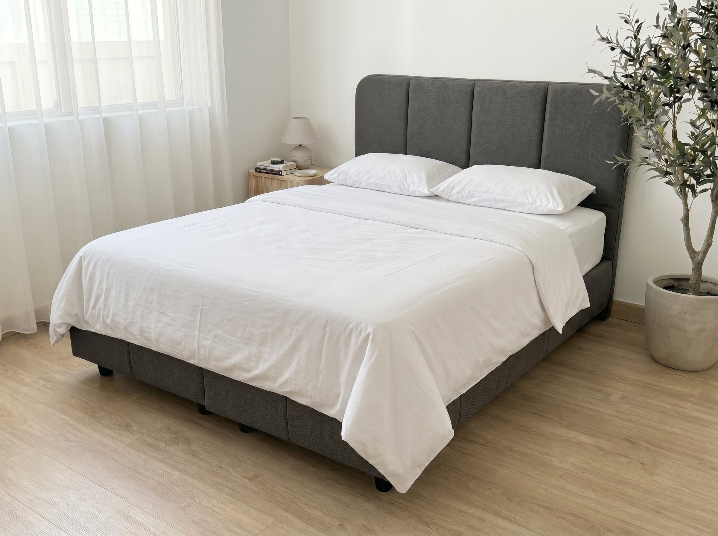 Lit coffre Nova 140×190, Tissu gris anthracite, tête capitonnée & rangement (matelas inclus)